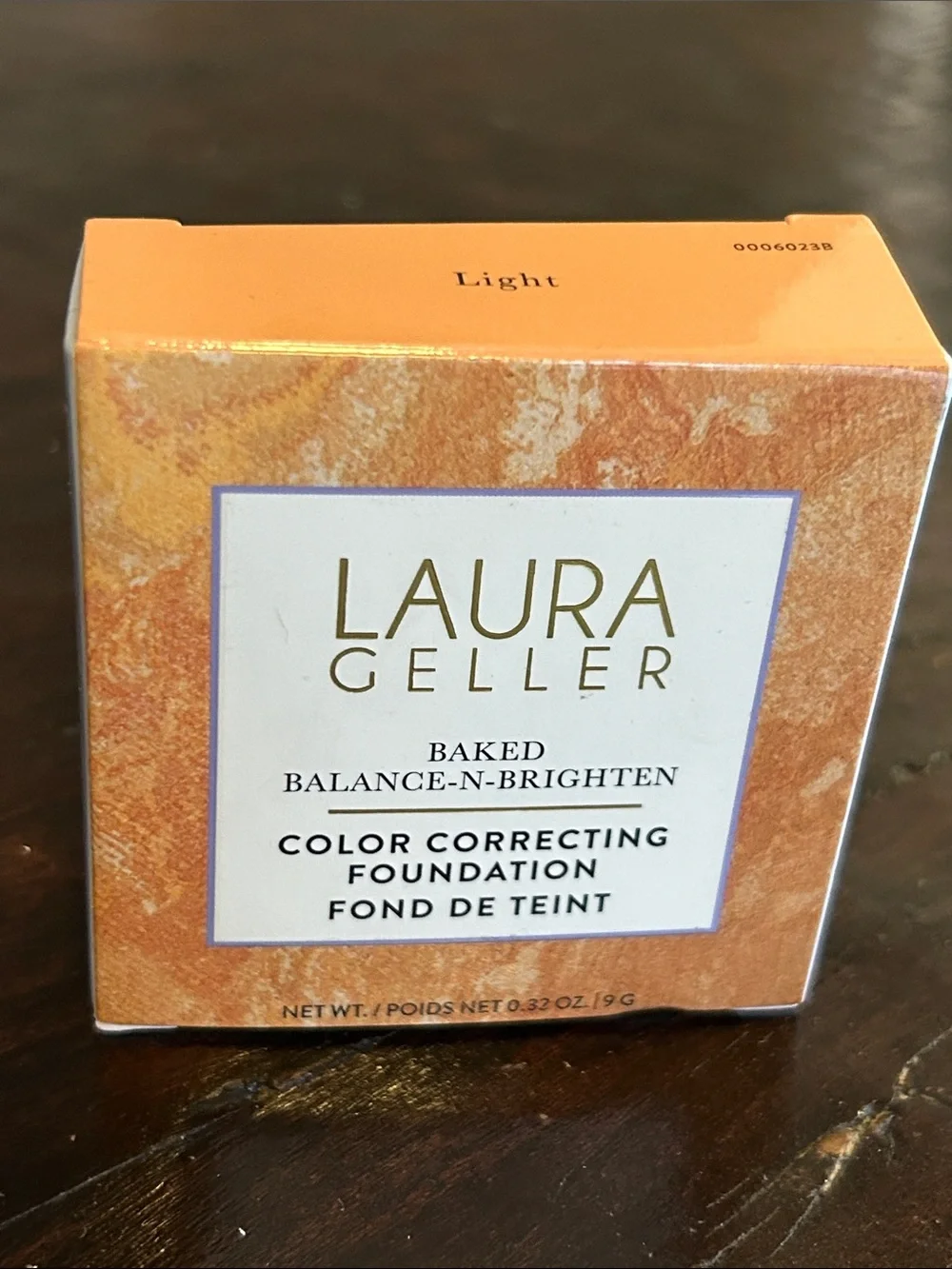 Laura Geller Baked Balance n Brighten Color Correcting Foundation